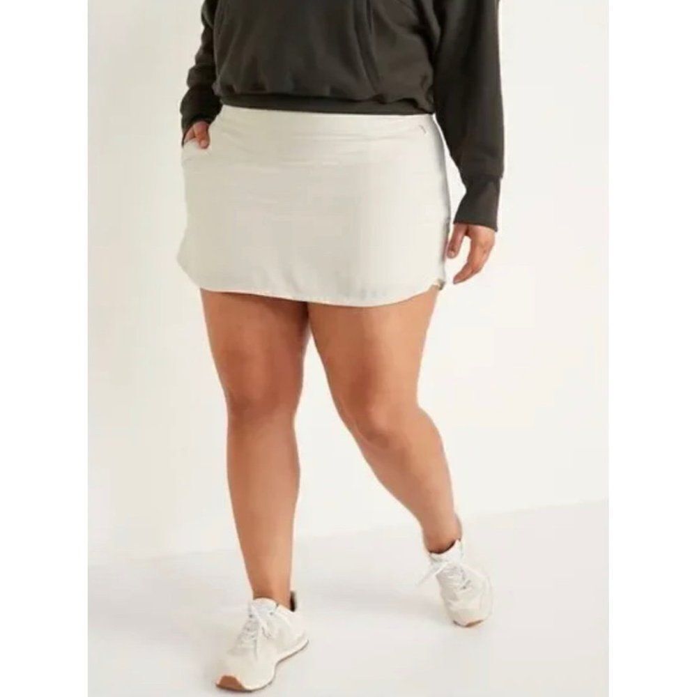 Stretch Tech Cream Dry Quick 4-Way Stretch Skort Size 3X